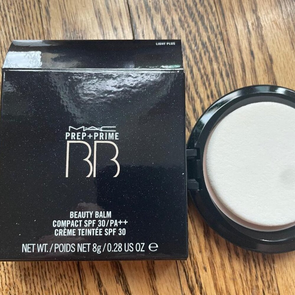 MAC Prep+Prime BB Beauty Balm Compact ~ Light Plus ~ NEW IN BOX